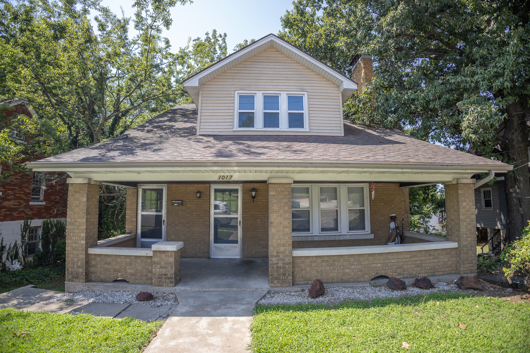Property thumbnail image