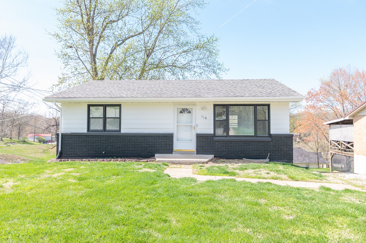 110 North Bluff Street