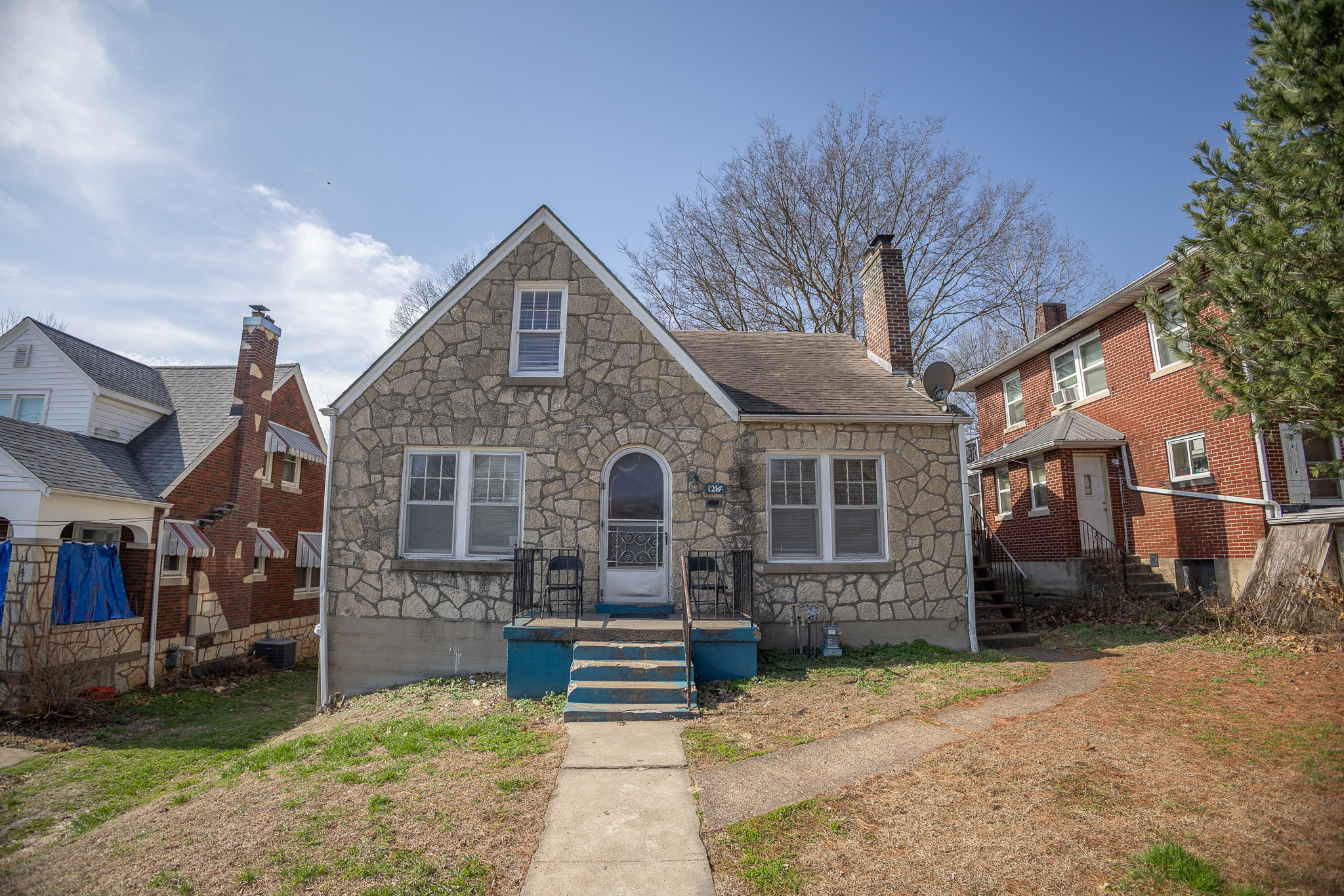 1214 East Dunklin Street - B