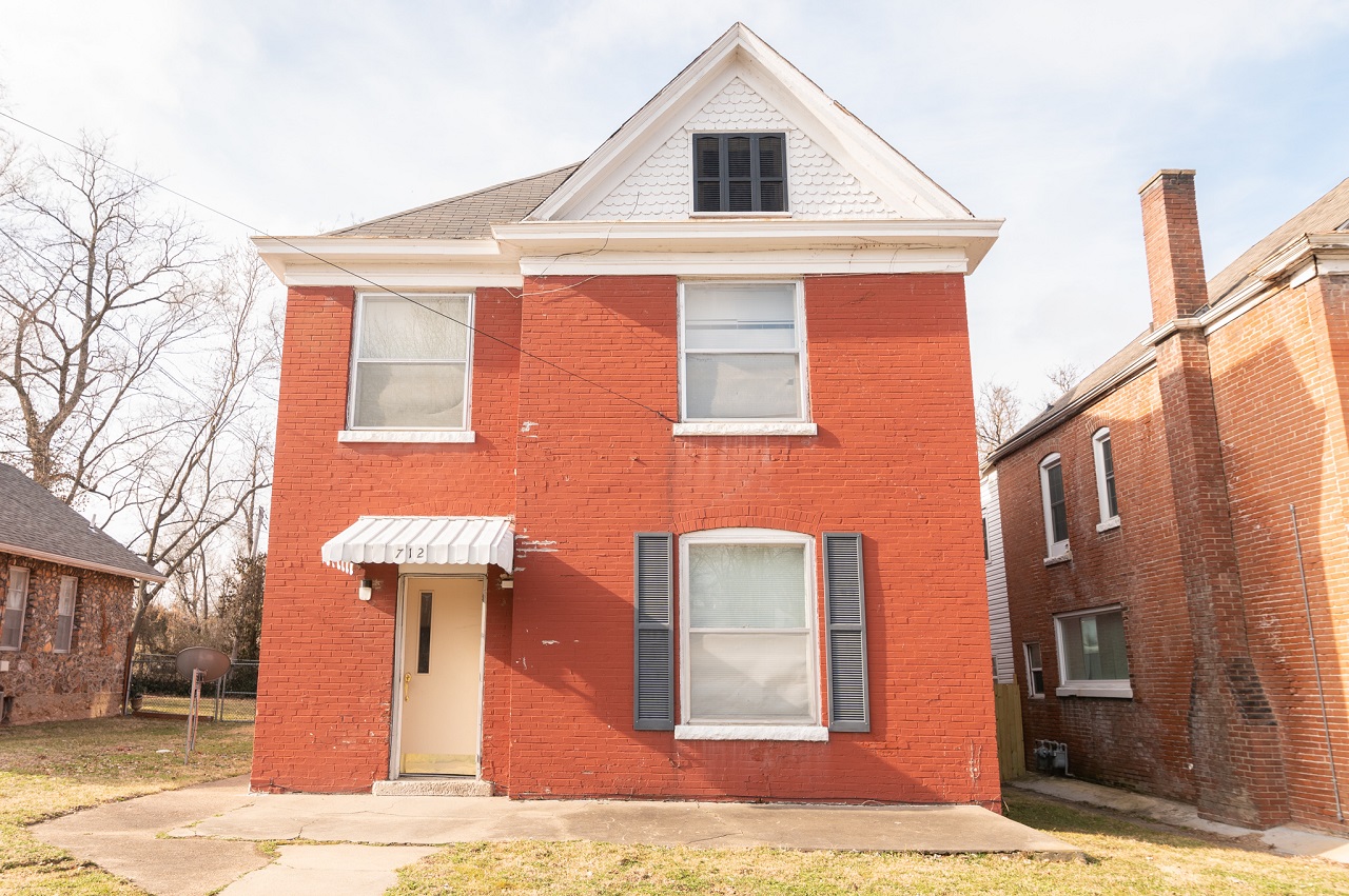 712 East McCarty Street - 1