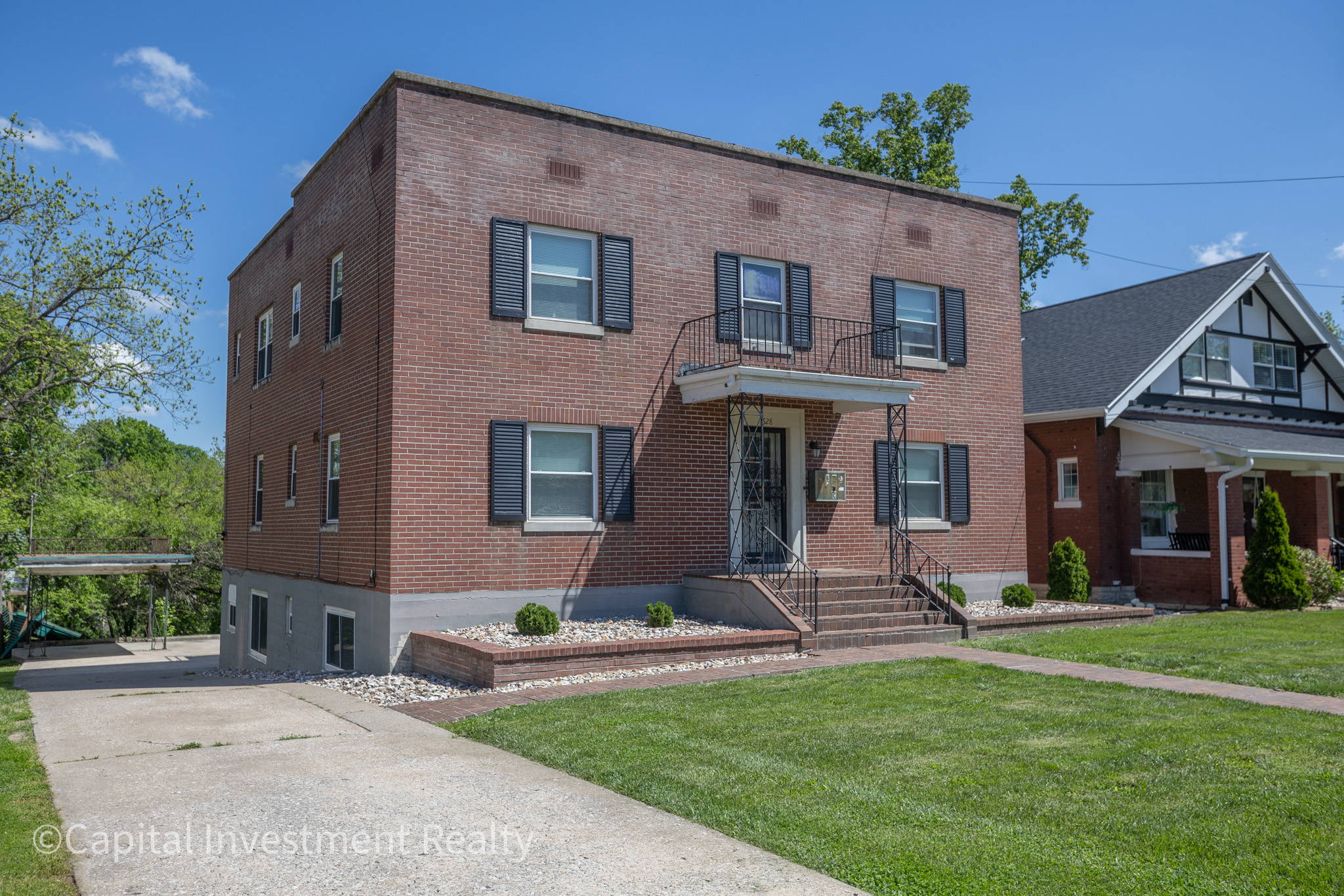 Property thumbnail image