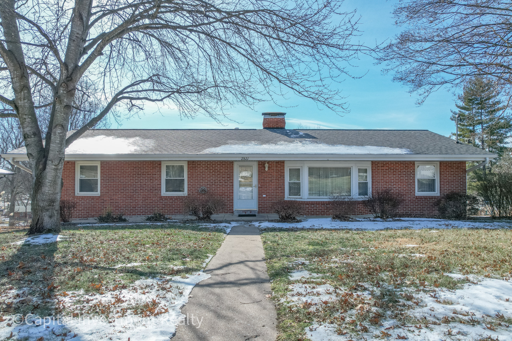 2521 Orchard Lane